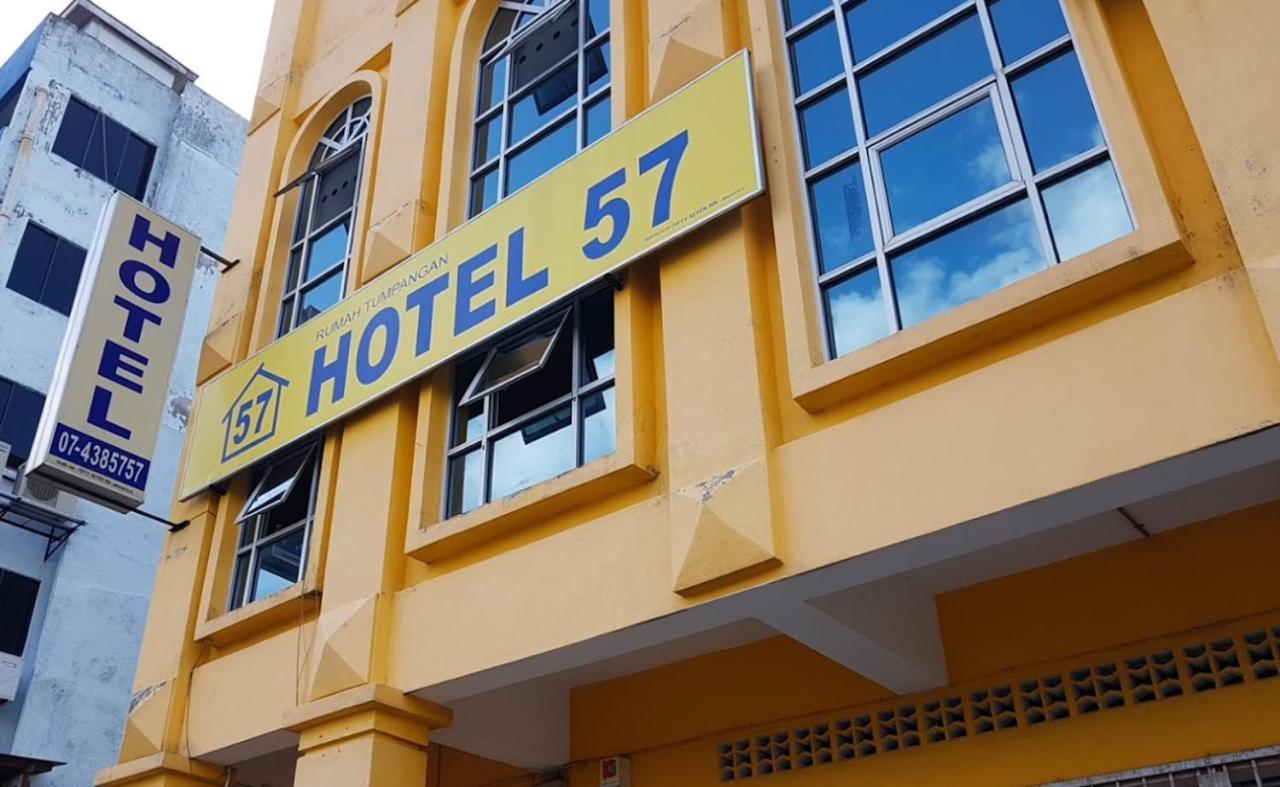 Fifty Seven Inn Batu Pahat Zewnętrze zdjęcie
